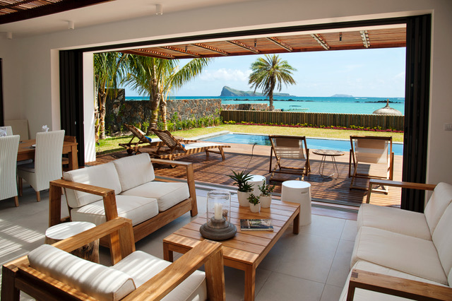 Villa Coralie living