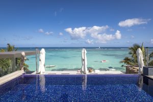 KotNor roof top pool