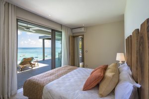 KotNor bedroom with sea view1